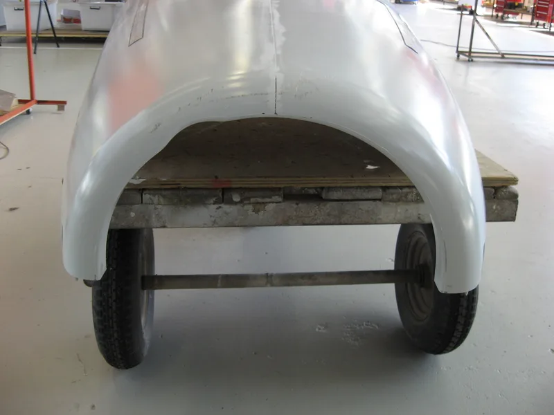 fibreglass engine cowling part shaping