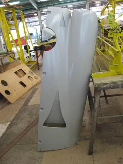 lightweight aircraft body component