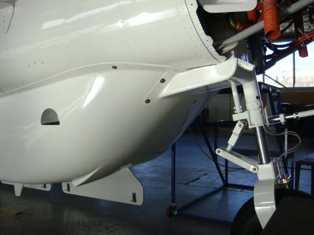 light aircraft undercarriage component