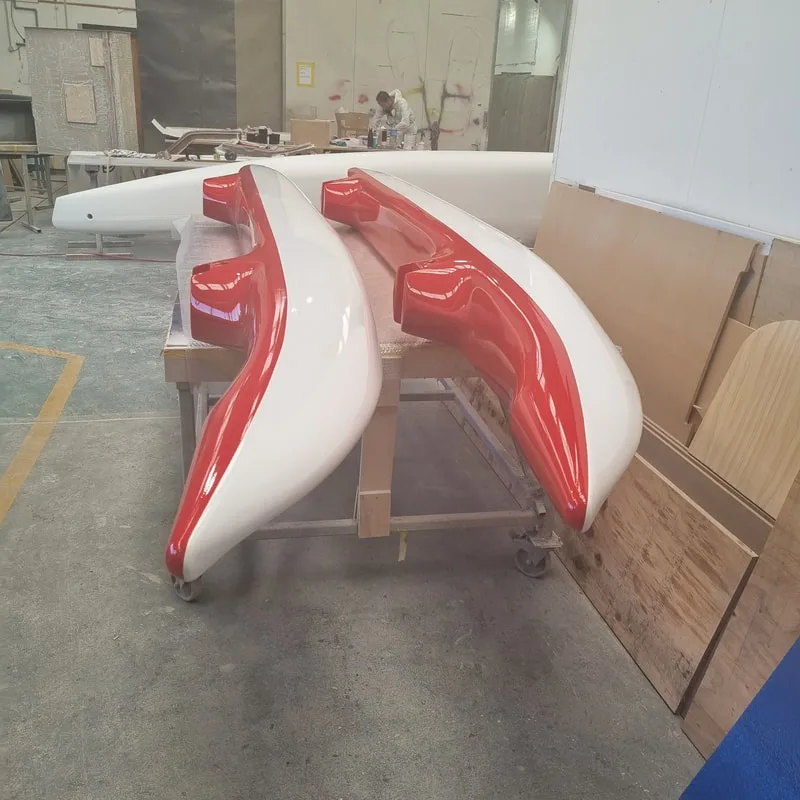 Holopuni canoe iakos
