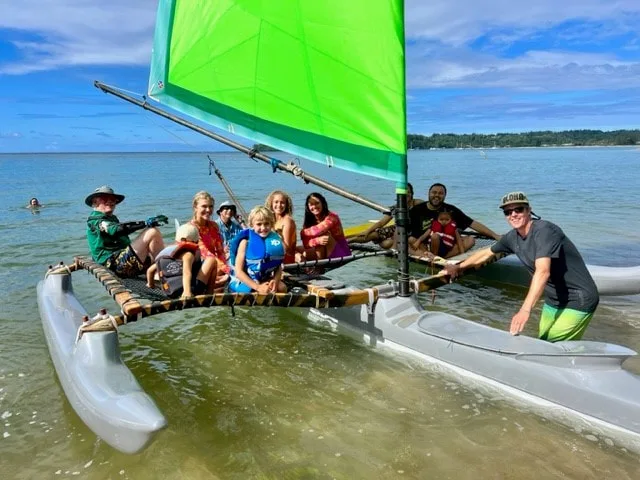 Holopuni canoe