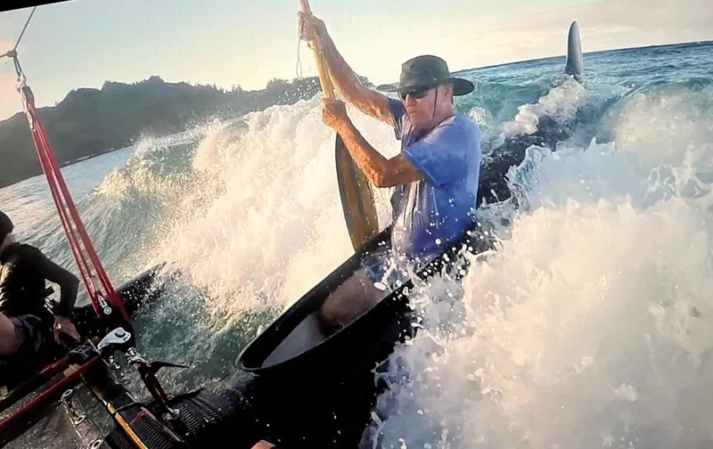 Holopuni canoe